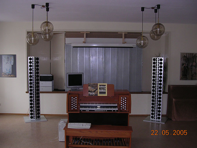 Elektronische Orgel